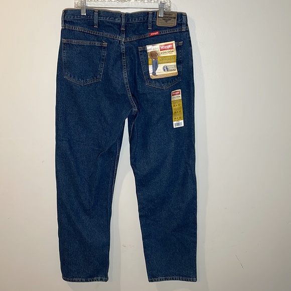 Wrangler Relaxed Fit Jeans Mens 38x32 NEW - Picture 3 of 6